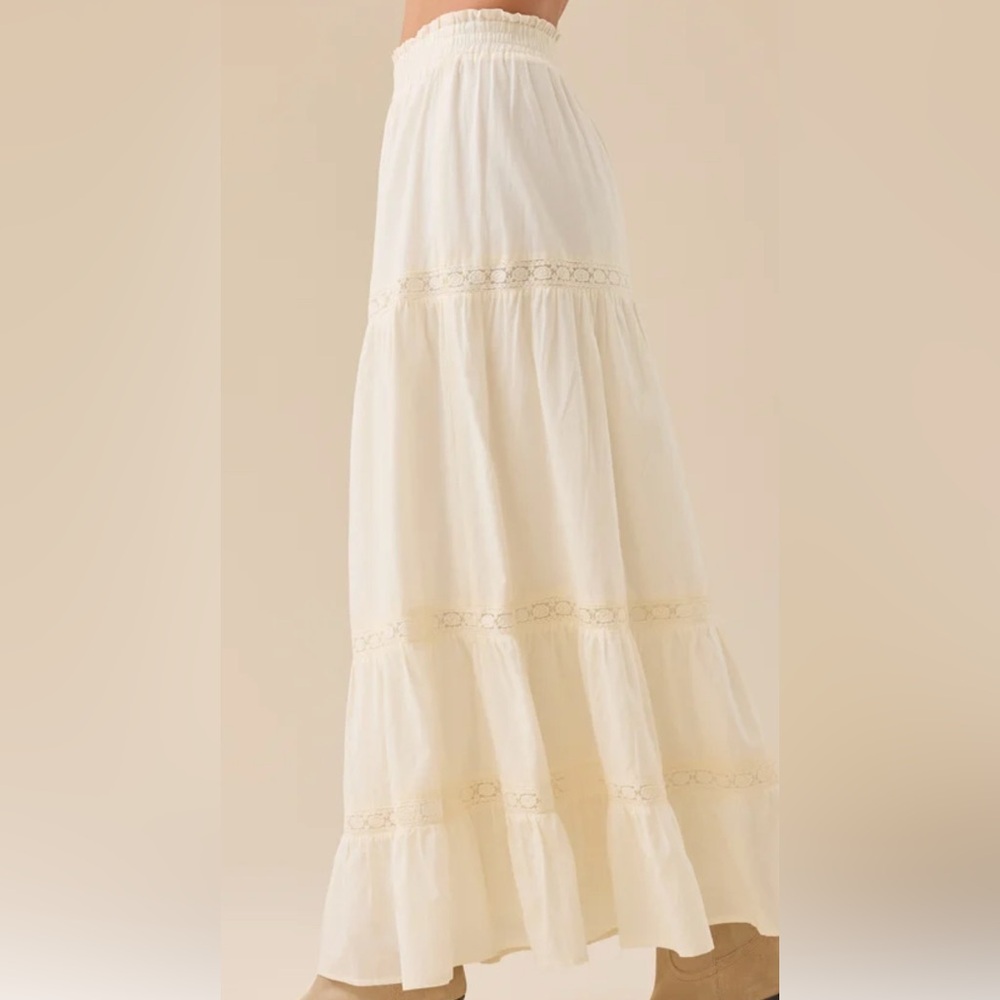 Kait lace midi skirt